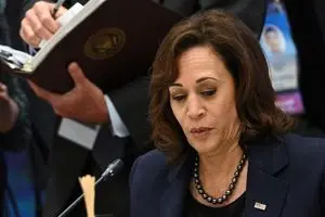 دموکرات‌ها تمایلی به نامزدی «هریس» در انتخابات ندارند